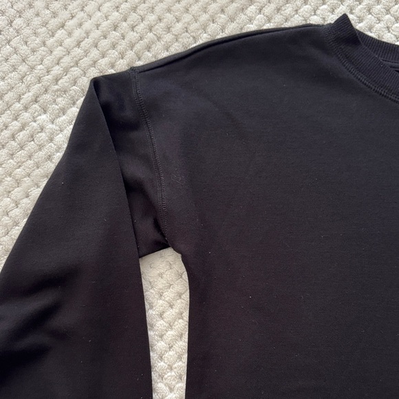 🖤 Women’s TEK GEAR black crewneck sweatshirt, size small - Picture 3 of 9